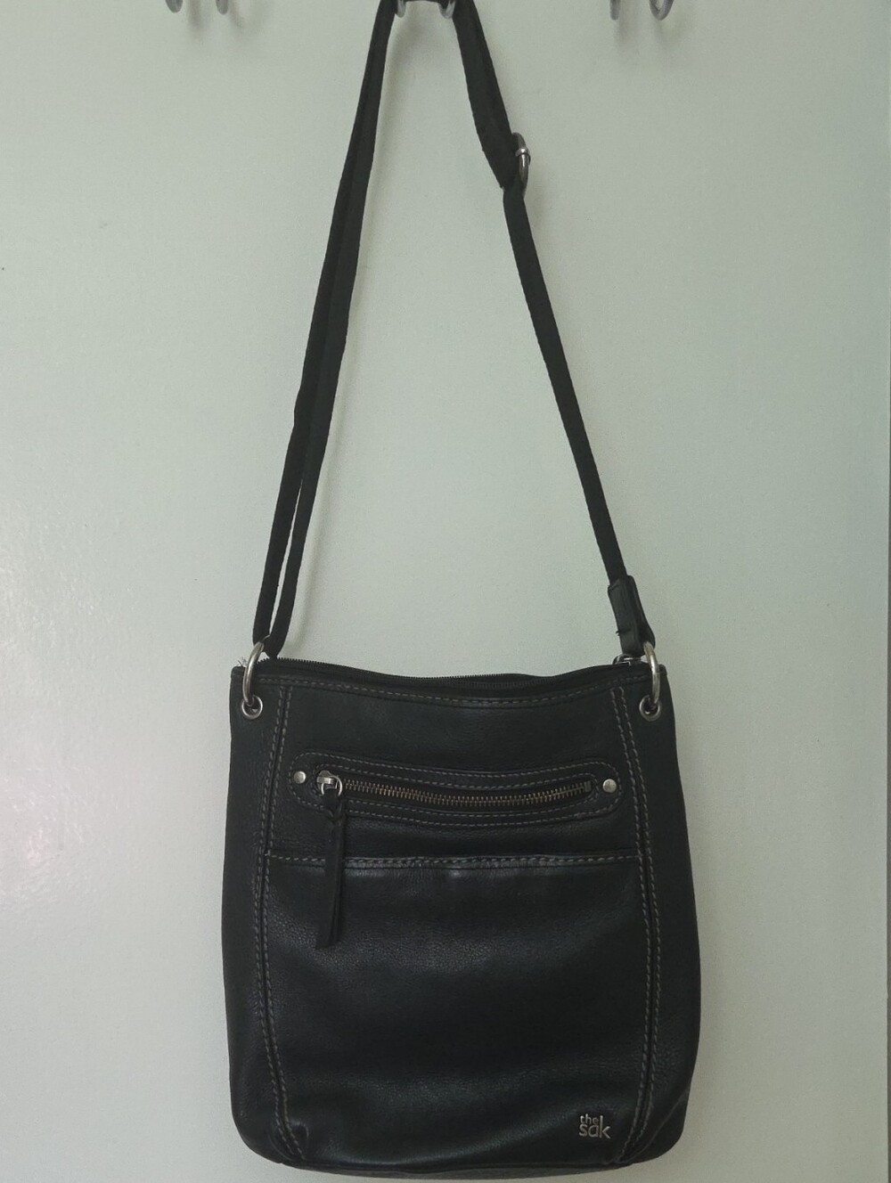 The Sak Black Leather Adjustable Crossbody Bag